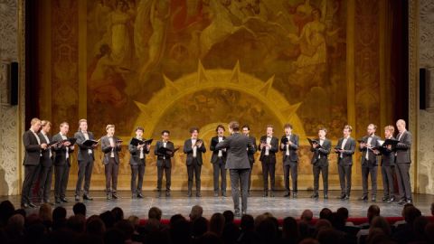 ffortissibros im Großen Haus des Mecklenburgischen Staatstheater, April 2024