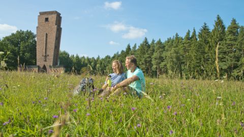 Wanderrast am Ehrenmal