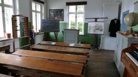 klassenzimmer2