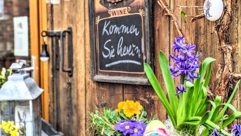 Außenschild - Weinhaus im Hof