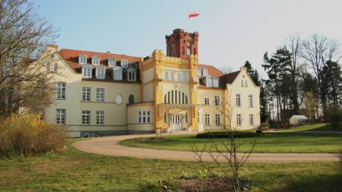 Schloss Dorfansicht