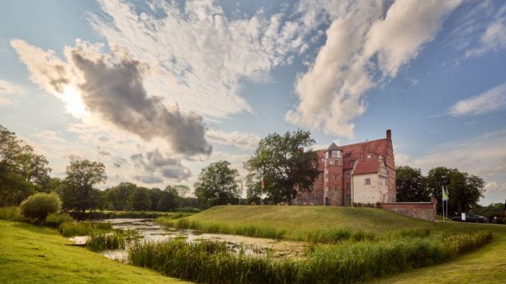 Ulrichshusen, Schloss