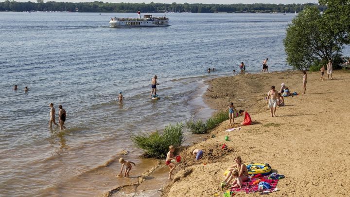 Ecktannen Waren(Müritz) Foto2 2015