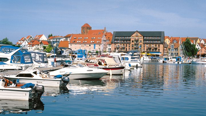 Boote im Hafen von Waren/Müritz, Mecklenburgische Seenplatte